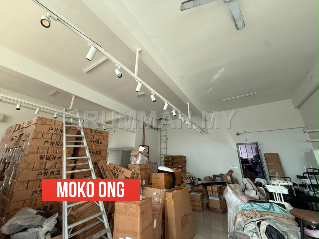 1.5 Storey Semi-Detached Factory @ Kawasan Perindustrian IKS Simpang Ampat