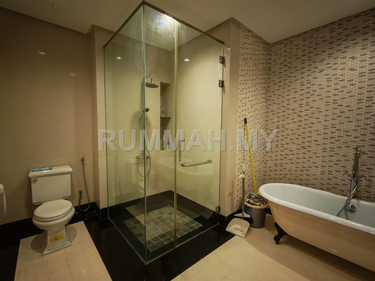 condo in Tanjung Tokong, Penang — photo 7