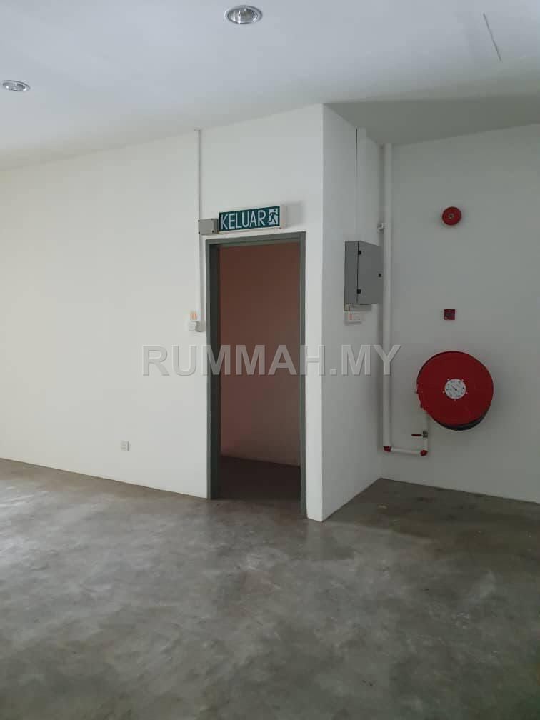 commercial in Sungai Ara, Penang — photo 6