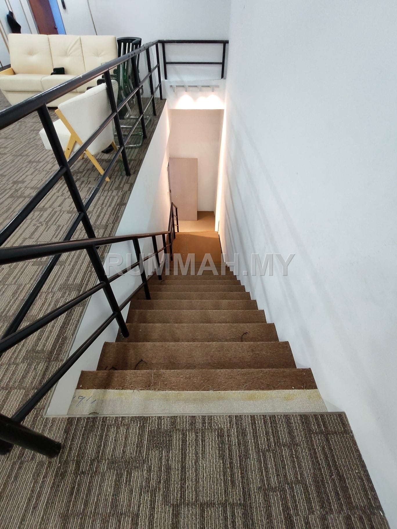 commercial in Bukit Jelutong, Selangor — photo 7
