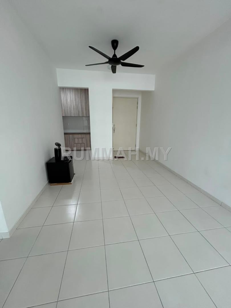 condo in Tanjung Tokong, Penang — photo 3