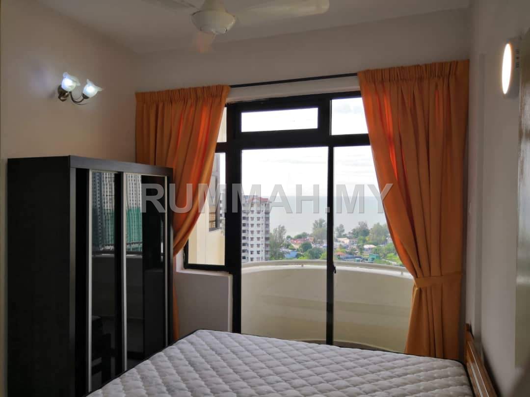 condo in Batu Ferringhi, Penang — photo 6