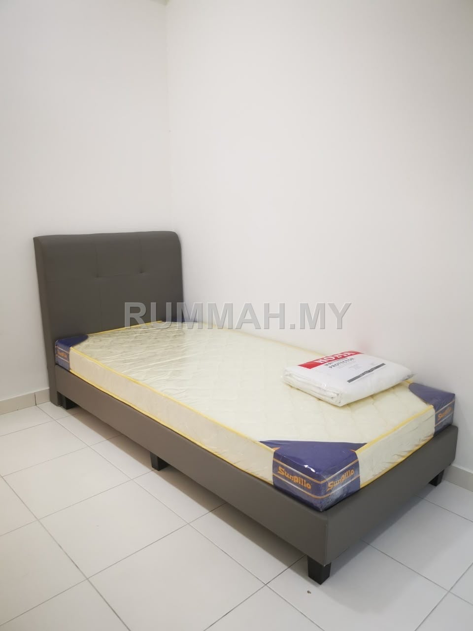 condo in Tanjung Tokong, Penang — photo 5