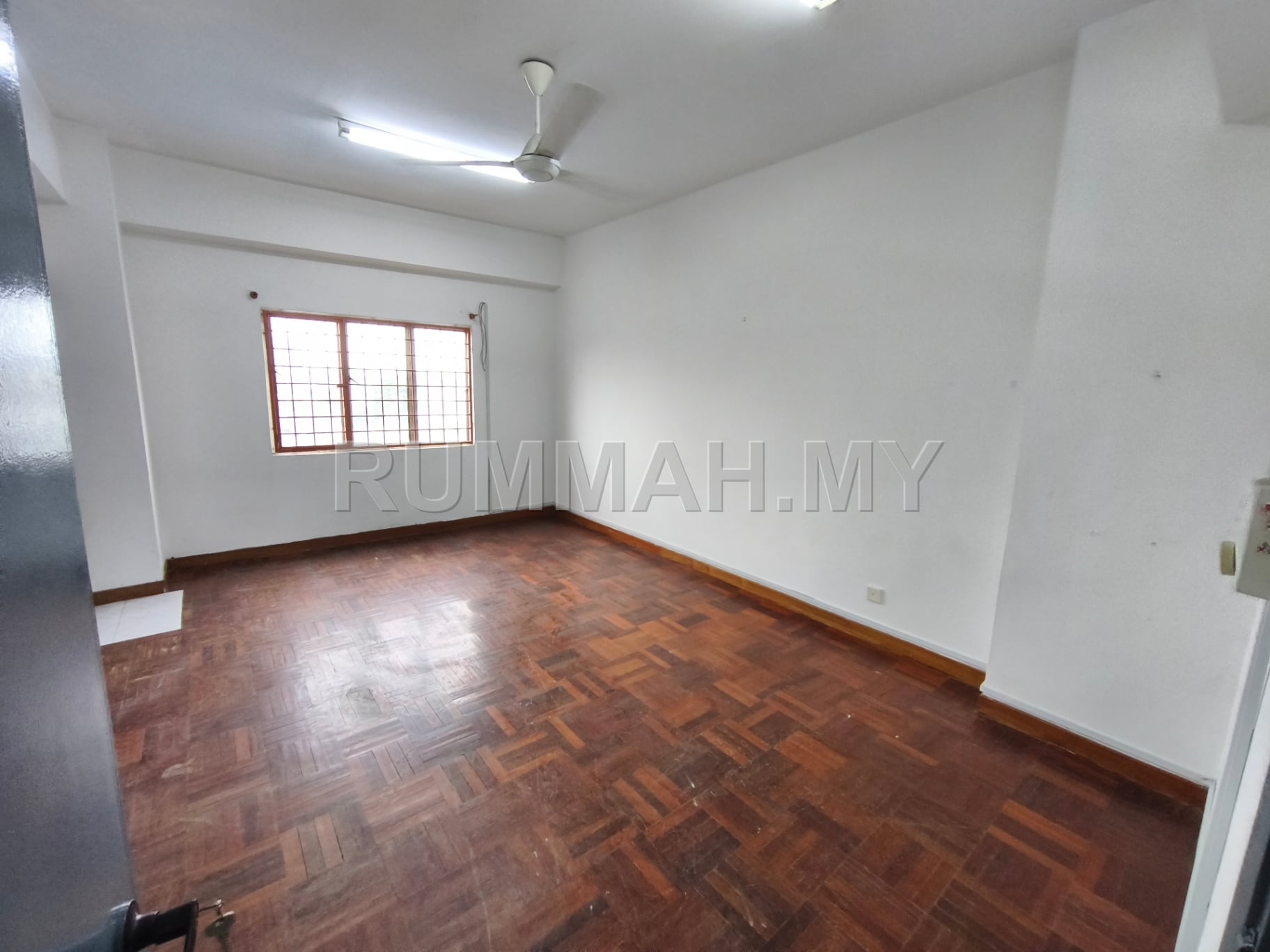 condo in Bandar Sunway, Selangor — photo 3