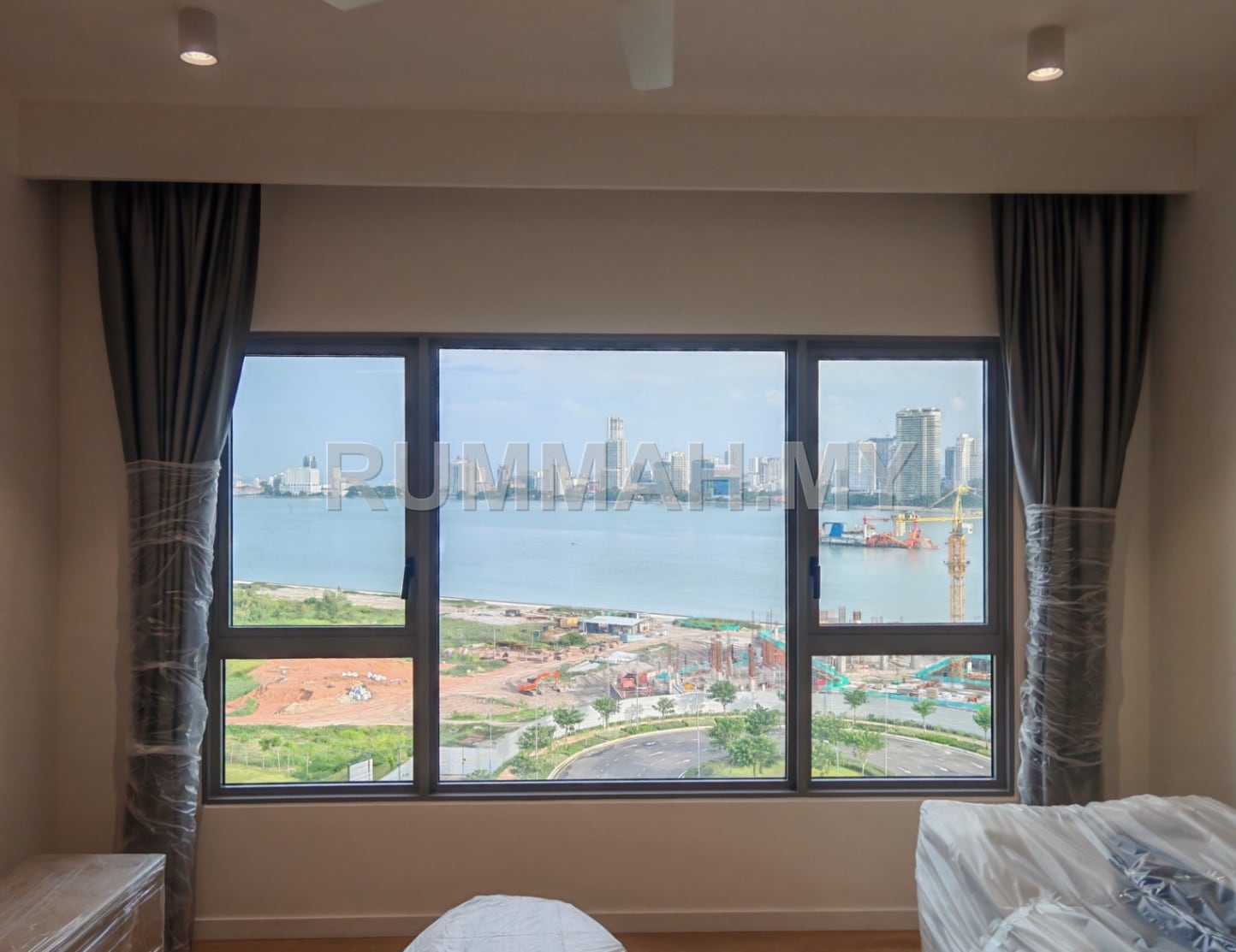 condo in Tanjung Tokong, Penang — photo 2