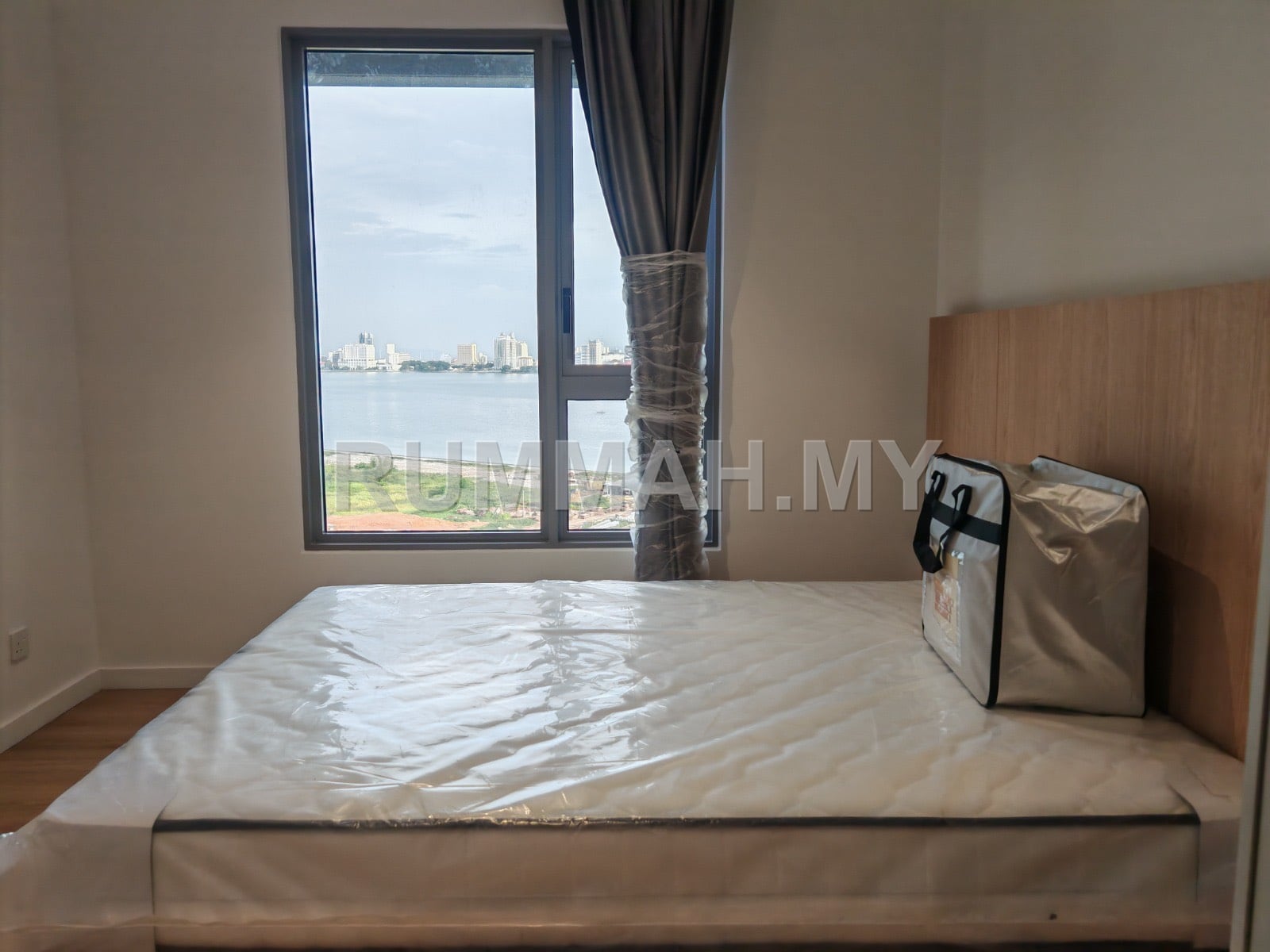 condo in Tanjung Tokong, Penang — photo 3