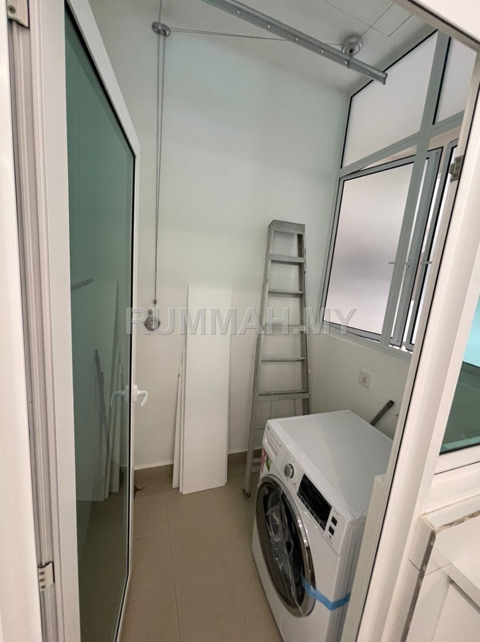 condo in Batu Ferringhi, Penang — photo 3