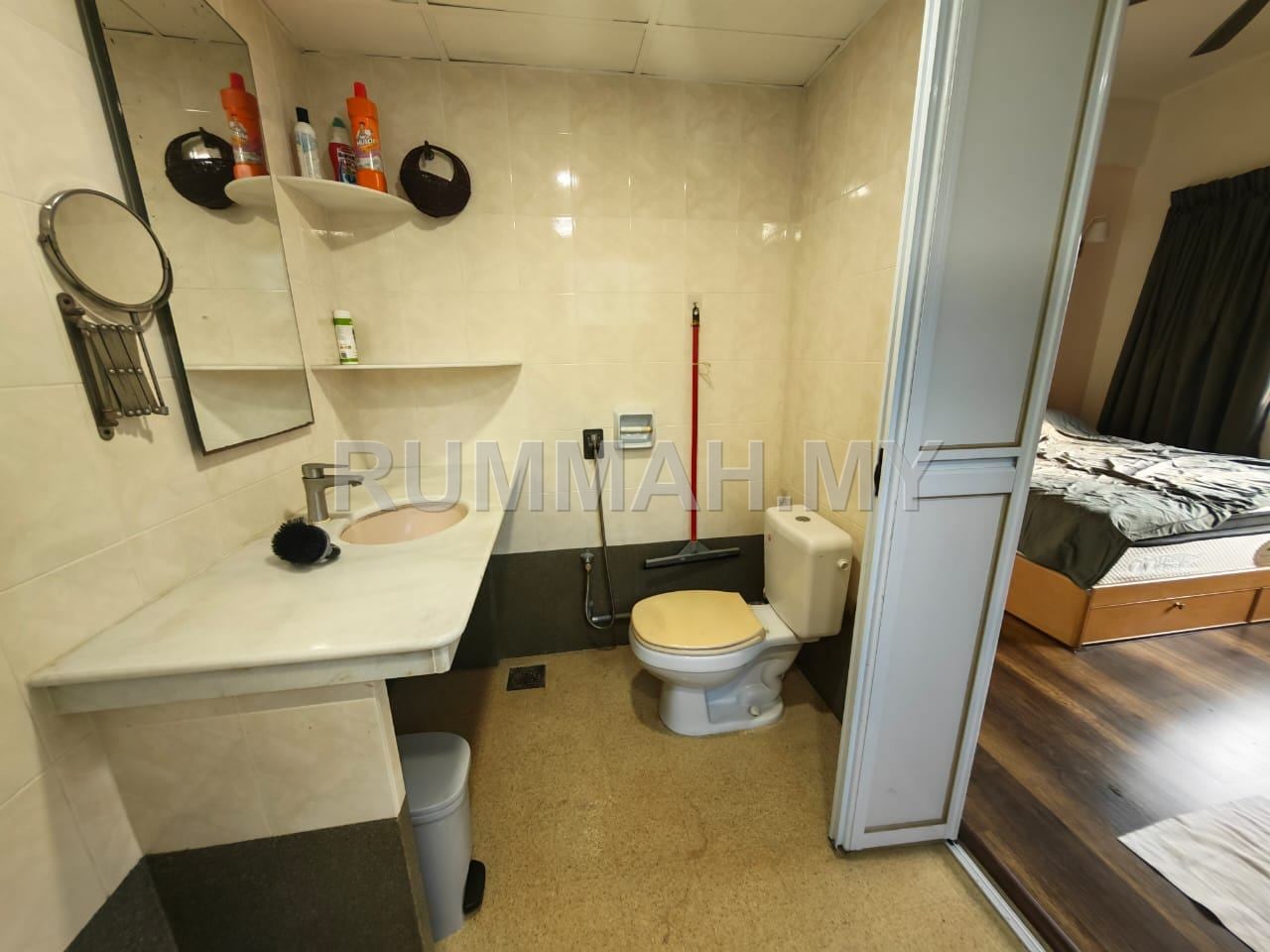 condo in Bukit Jambul, Penang — photo 5