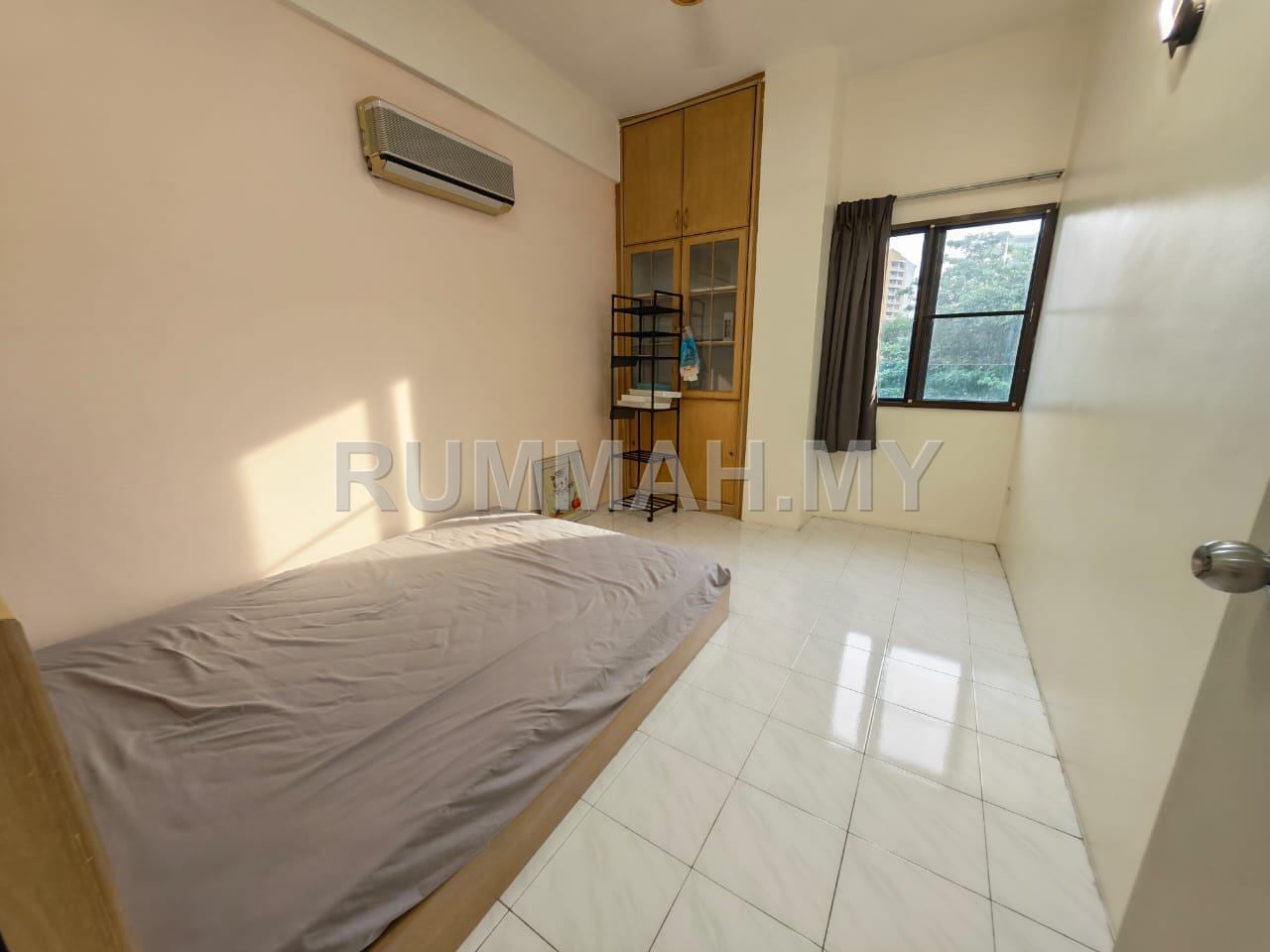 condo in Bukit Jambul, Penang — photo 6