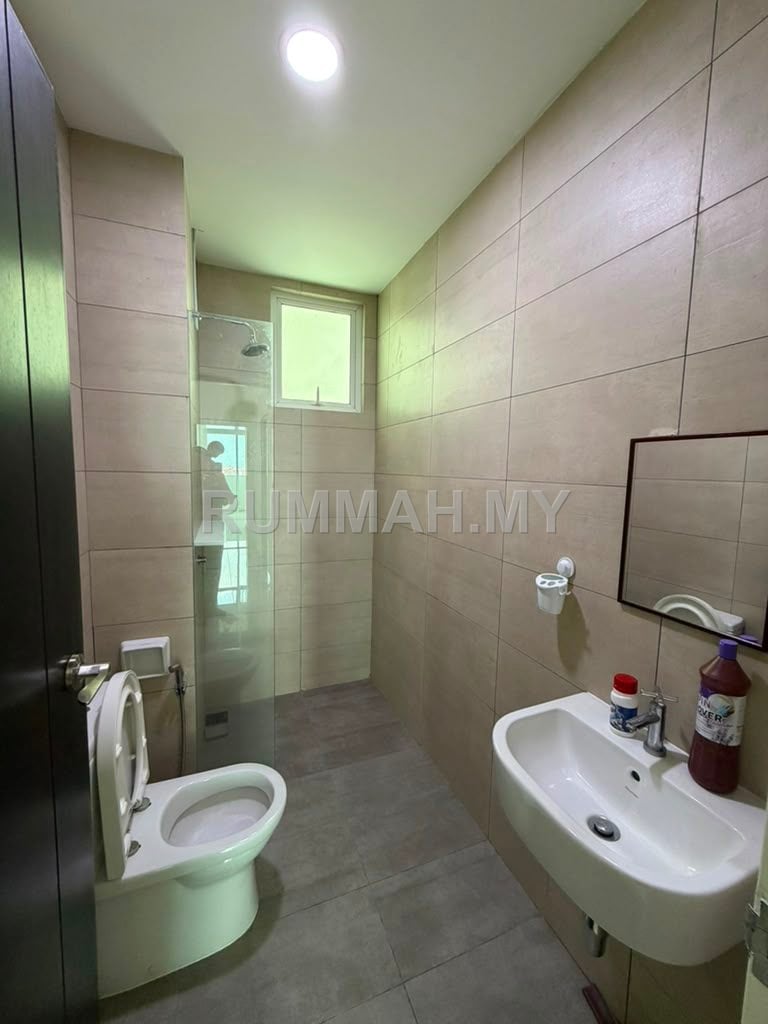 condo in Bayan Lepas, Penang — photo 6