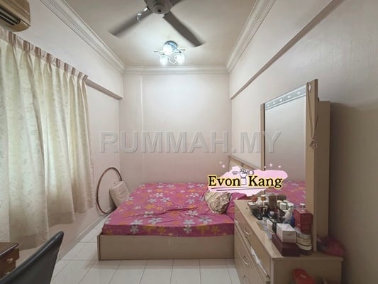 condo in Jelutong, Penang — photo 2
