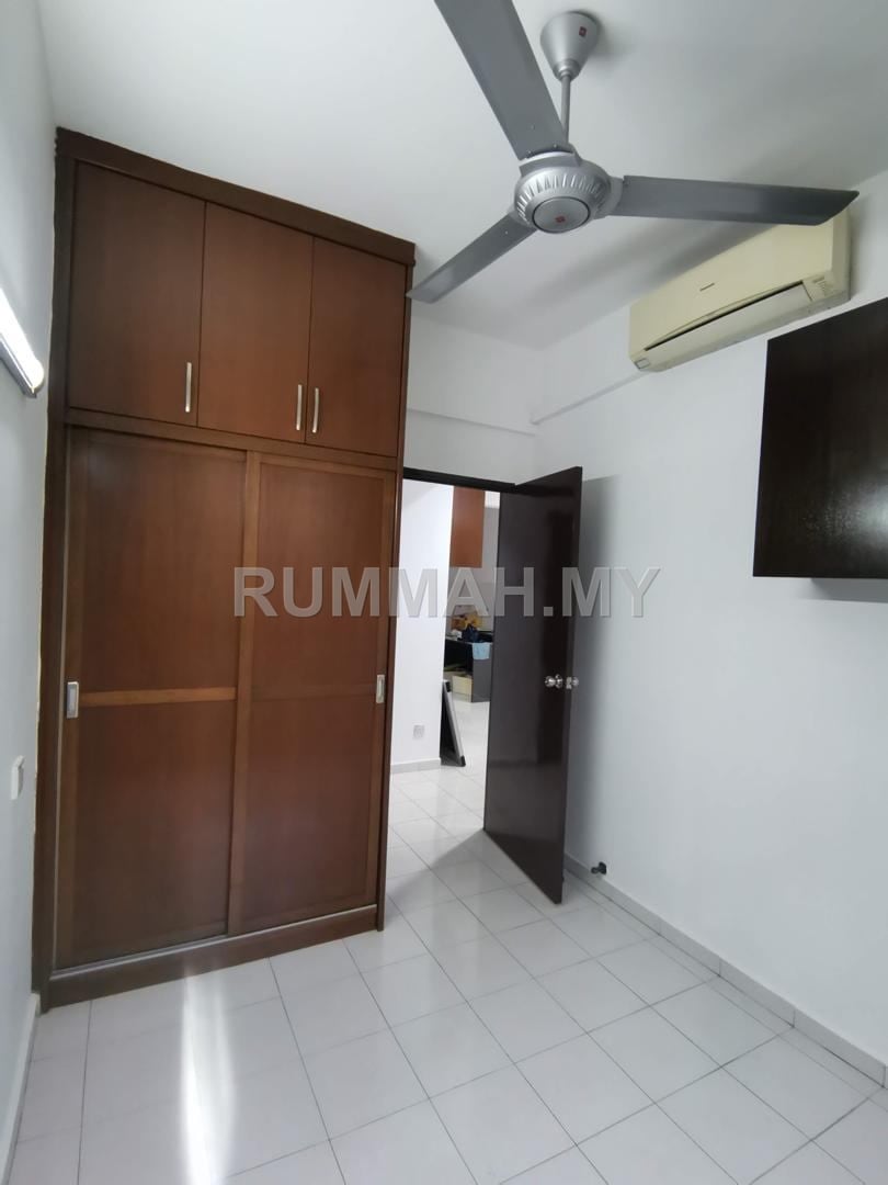 condo in Bayan Lepas, Penang — photo 6