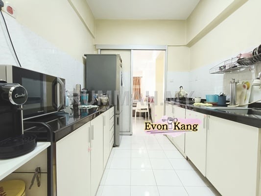 condo in Jelutong, Penang — photo 4