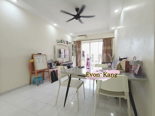Suria Mutiara @ Jelutong 870SF Fully Furnished Kitchen Renovated Unit