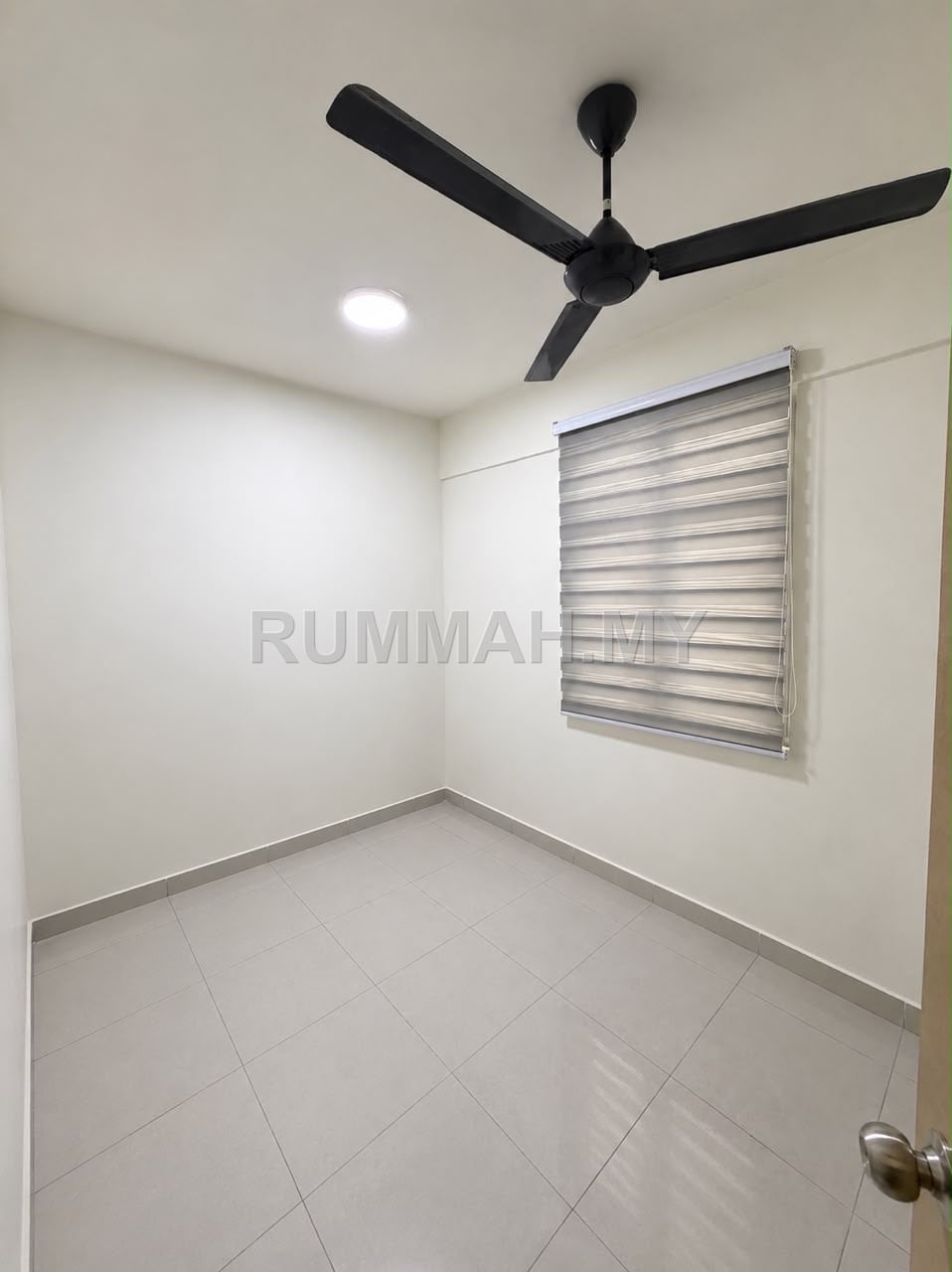 condo in Bandar Johor Bahru, Johor — photo 3