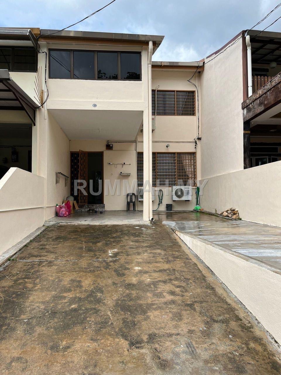 4-bedroom house in Jelutong, Penang for sale - Taman Greenview 2-Storey Terrace 1776sf Basic Renovated Greenlane 