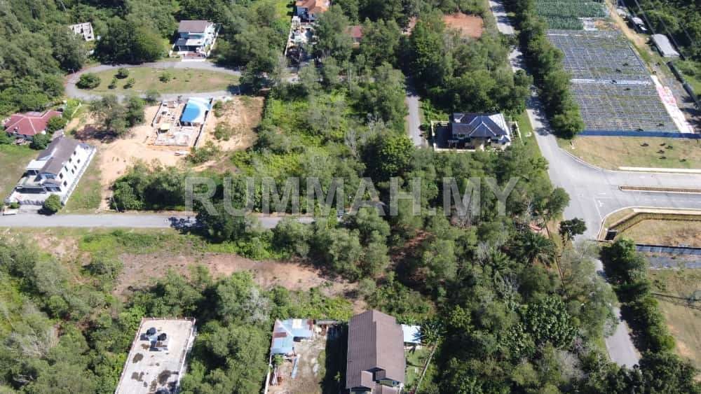 land in beranang, Selangor — photo 2