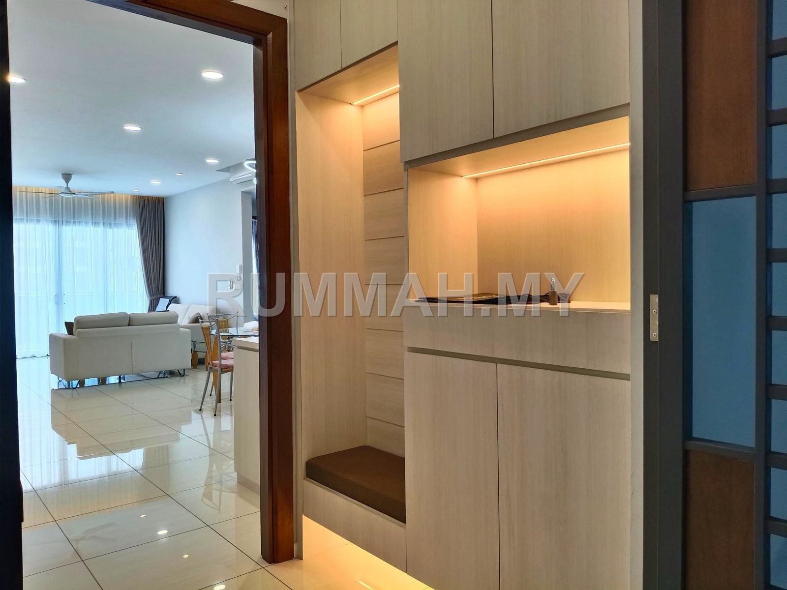 🔥 EXCLUSIVE LISTING • Freehold Residential • Fully Furnished & Fully Renovated!