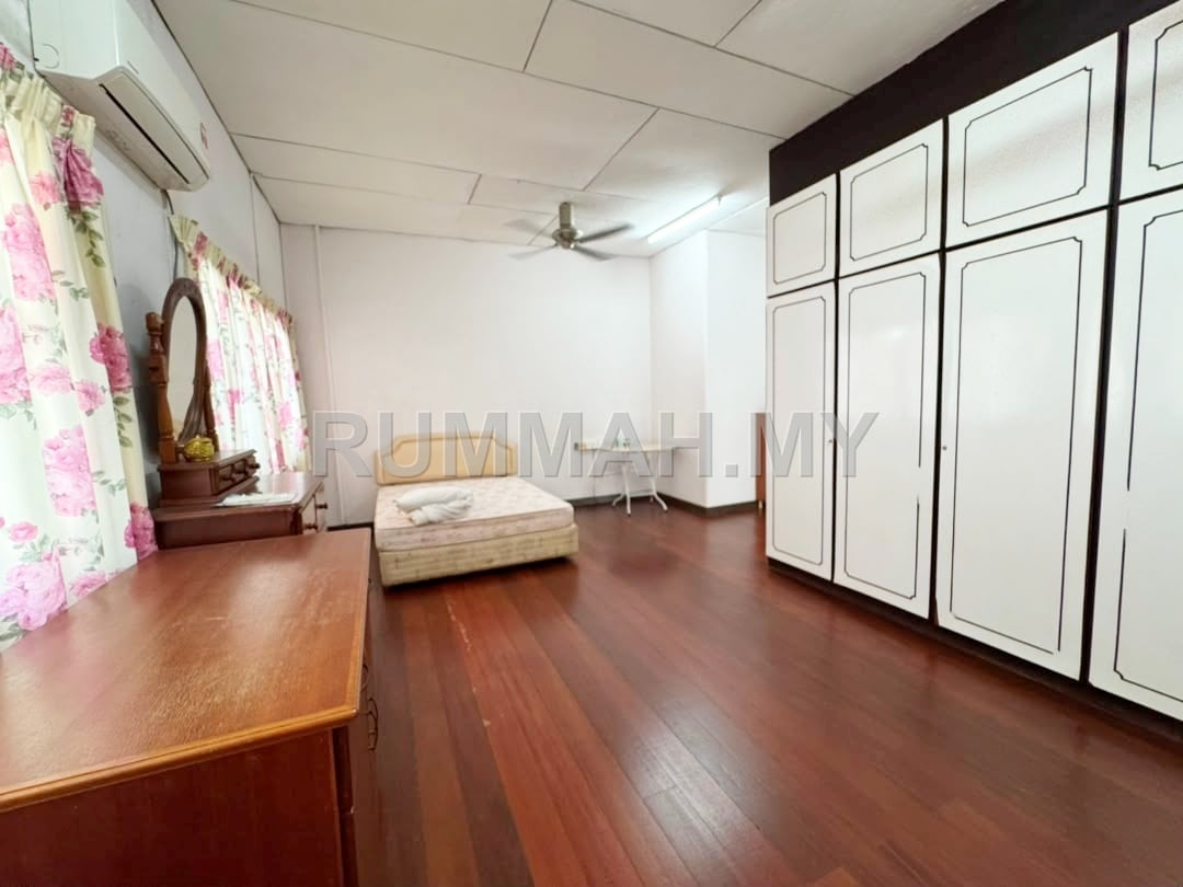 Semi Detached House @Island Glades, Lorong Delima