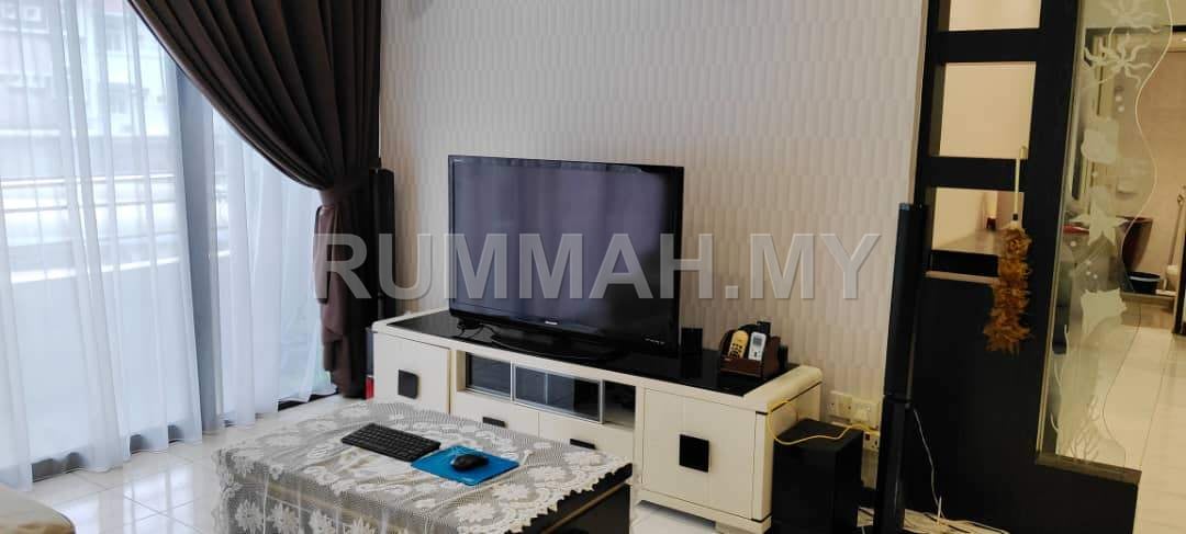 3-bedroom condo in Jelutong, Pulau Pinang for rent - Condo for Rent @ Flamingo Series Condominiums, Jelutong | Freehold