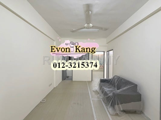 3-bedroom condo in Tanjung Bungah, Penang for sale - Permai Jaya @ Tanjung Bungah 700SF Partially Furnished 1 Parking