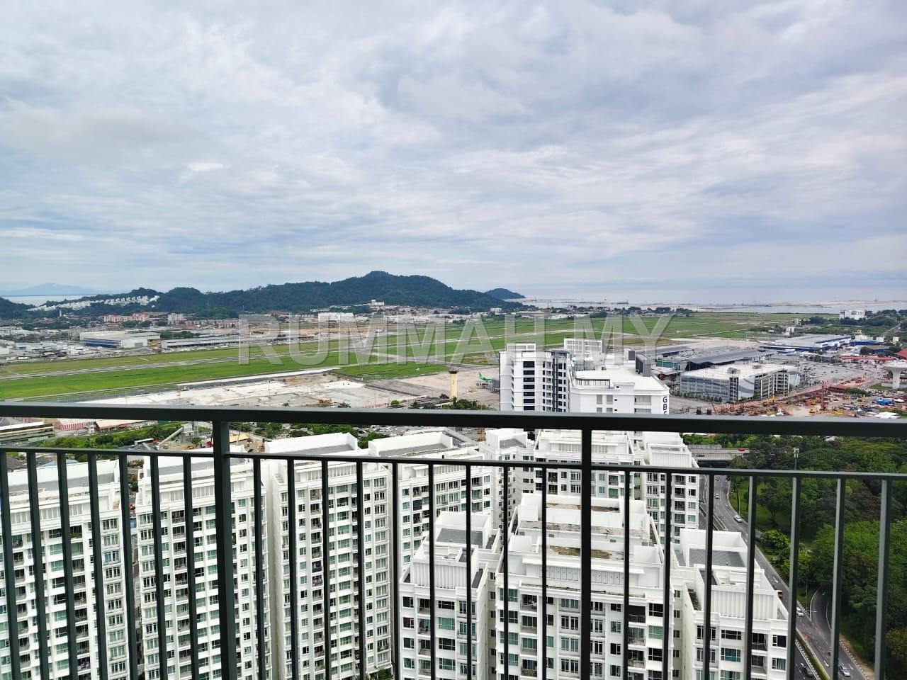 3-bedroom condo in Bayan Lepas, Penang for sale - Lucerne Residences @ Bayan Lepas | 1100sft | 2parking | Airport view 