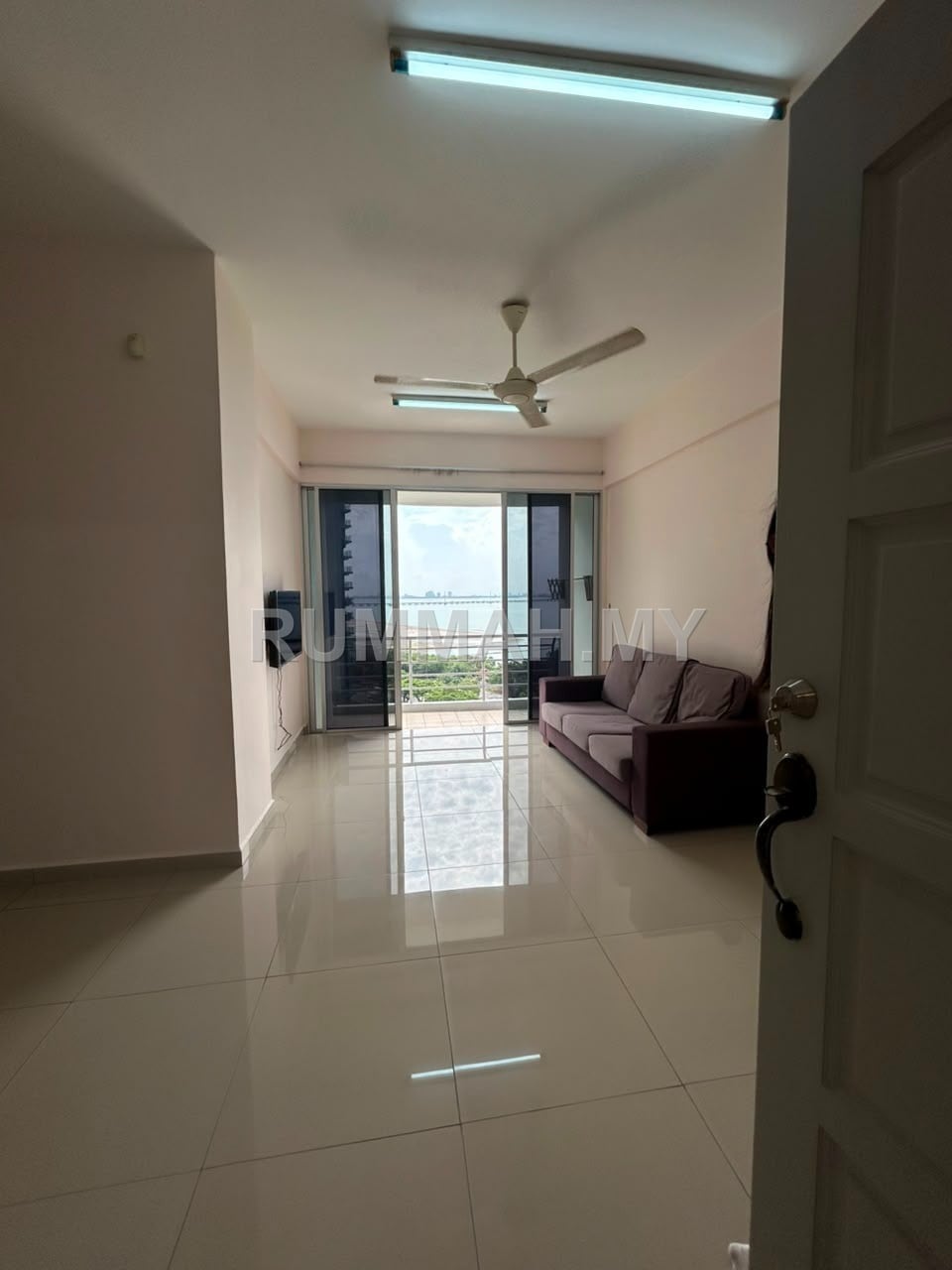 Putra Place @ Queensbay Area Bayan Lepas | Fully Furnished | Seaview