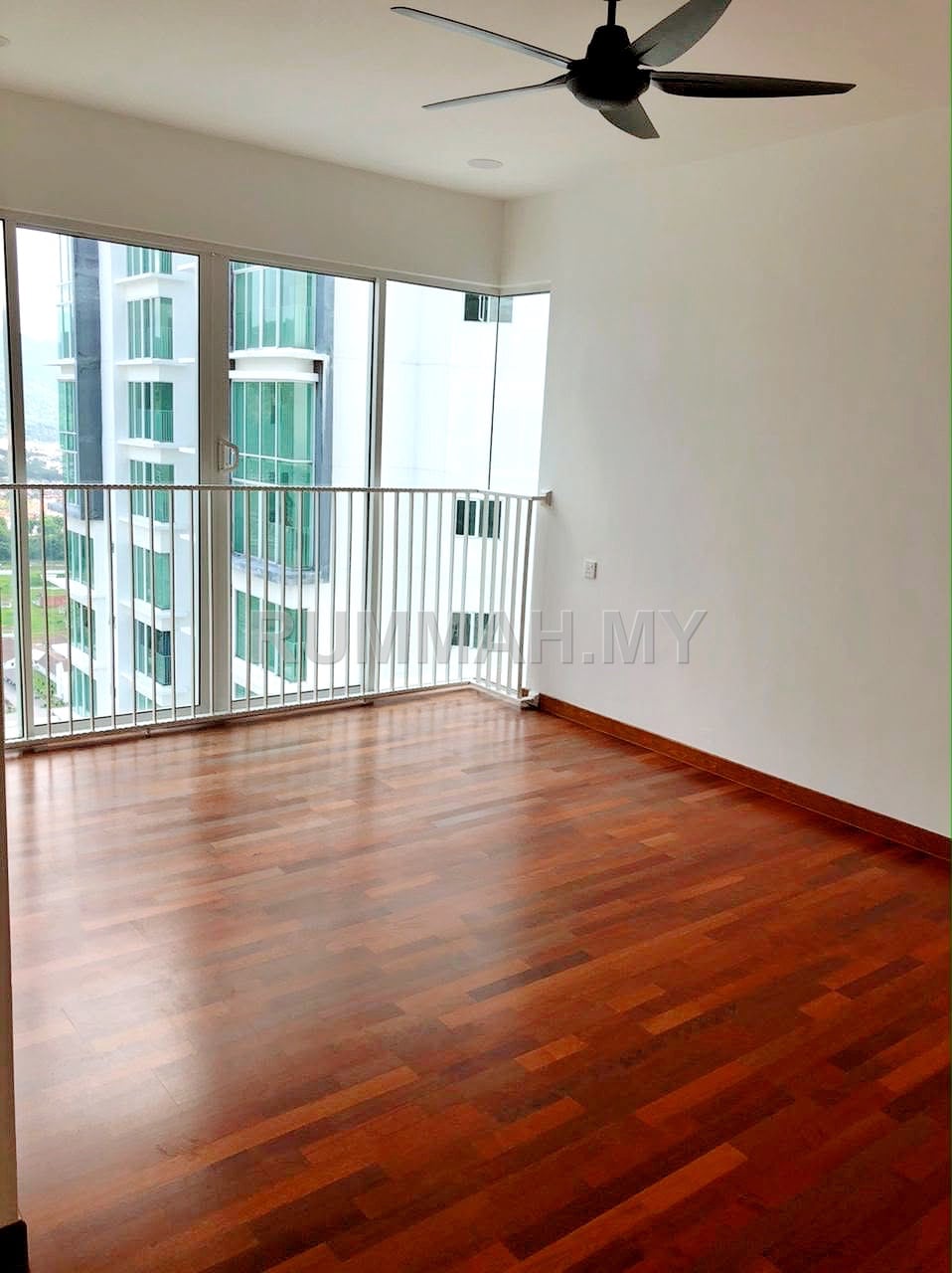 condo in Sungai Ara, Penang — photo 3