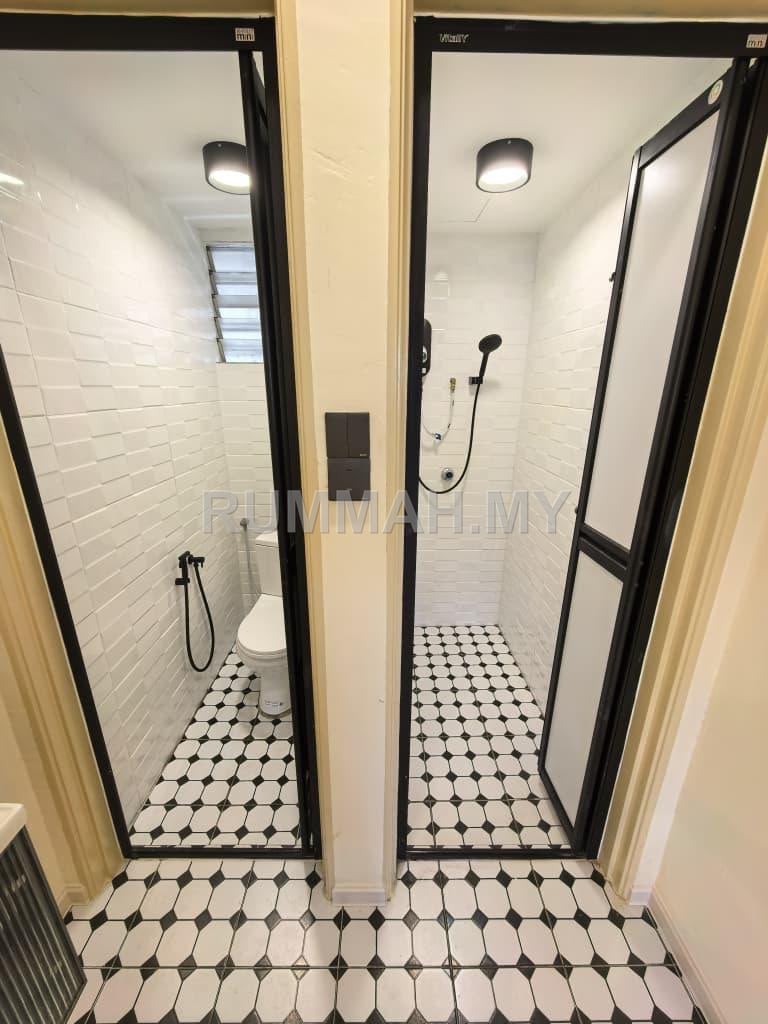 condo in Tanjung Tokong, Penang — photo 3