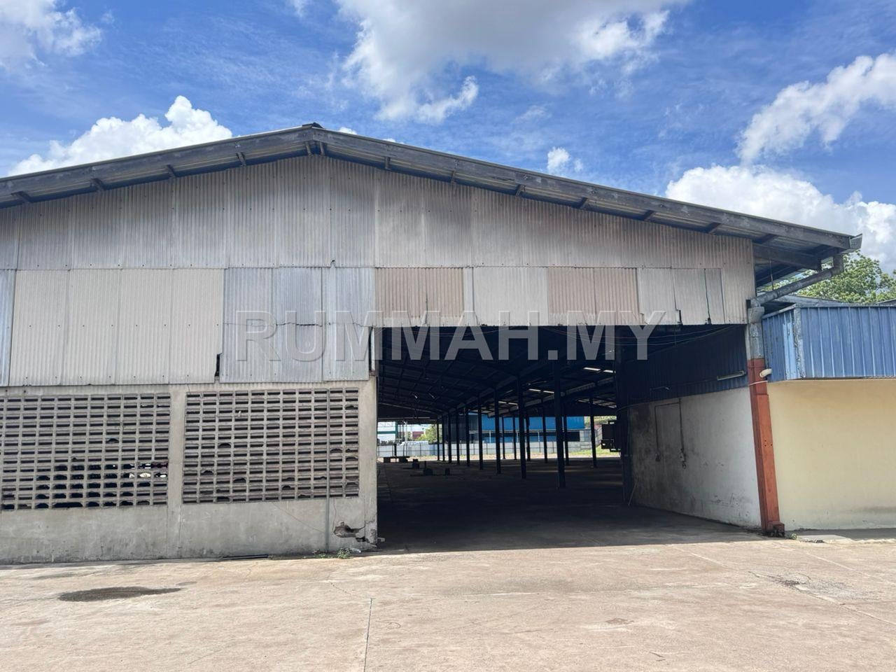 Factory / Warehouse for Sale @ Bakar Arang, Sungai Petani | 500 Amp Power
