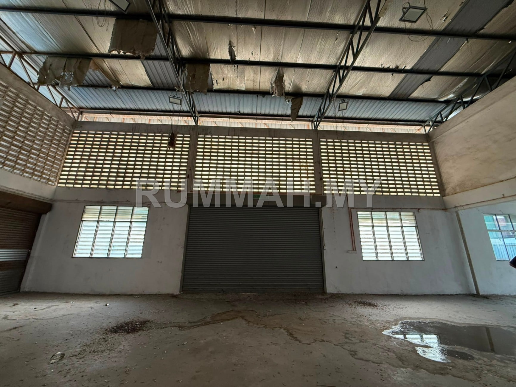 Semi-Detached Factory for Rent @ Valdor Industrial Area, Sungai Bakap | Freehold