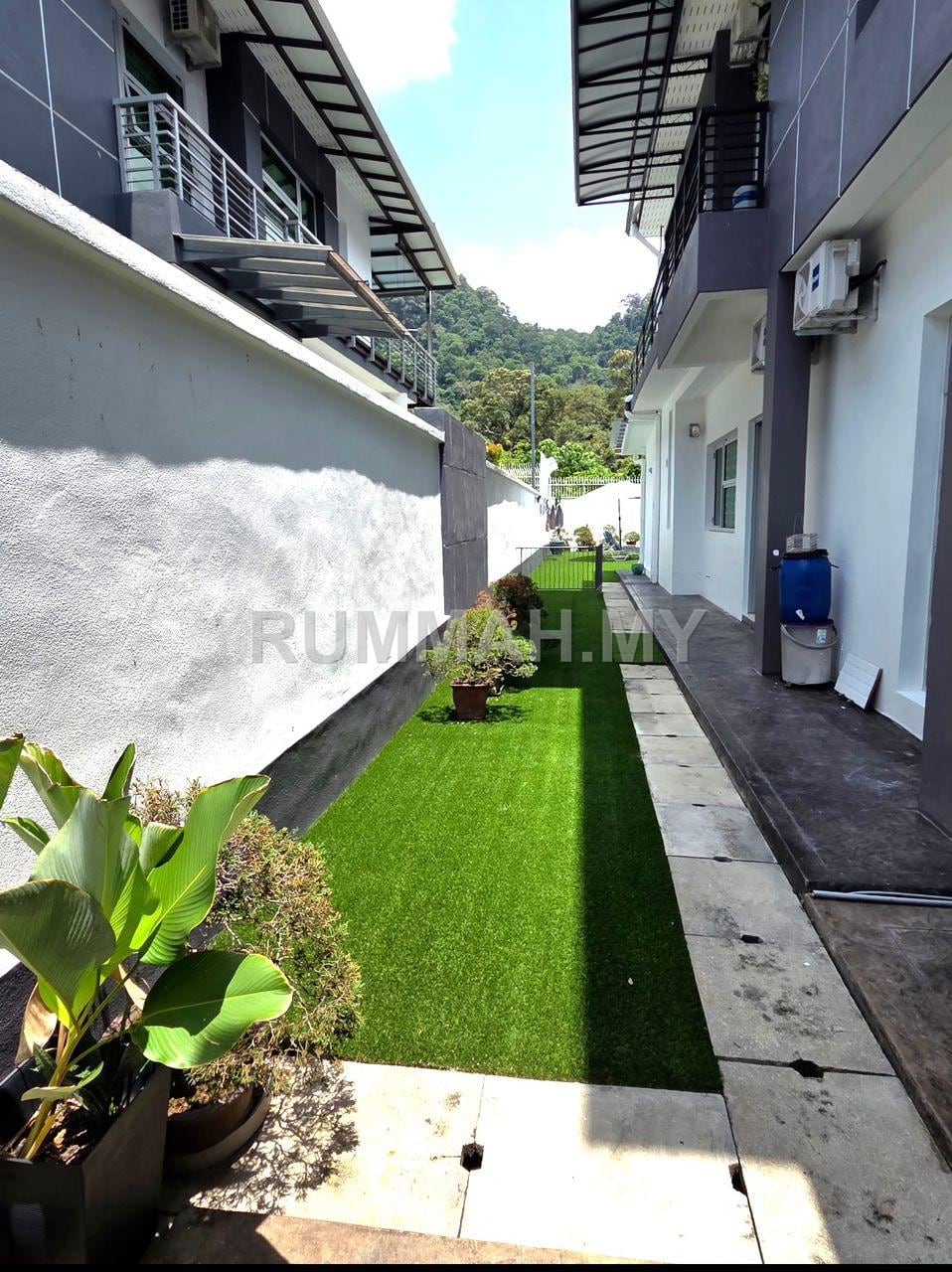 house in Tanjung Bungah, Penang — photo 2
