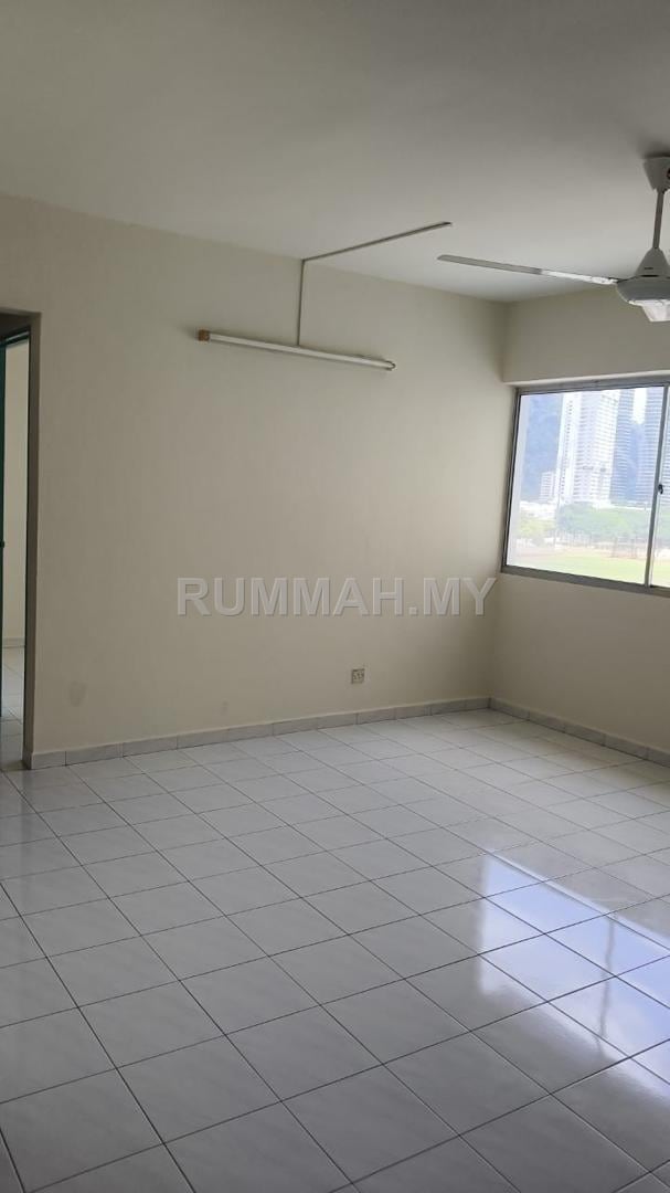 condo in Gelugor, Penang — photo 3