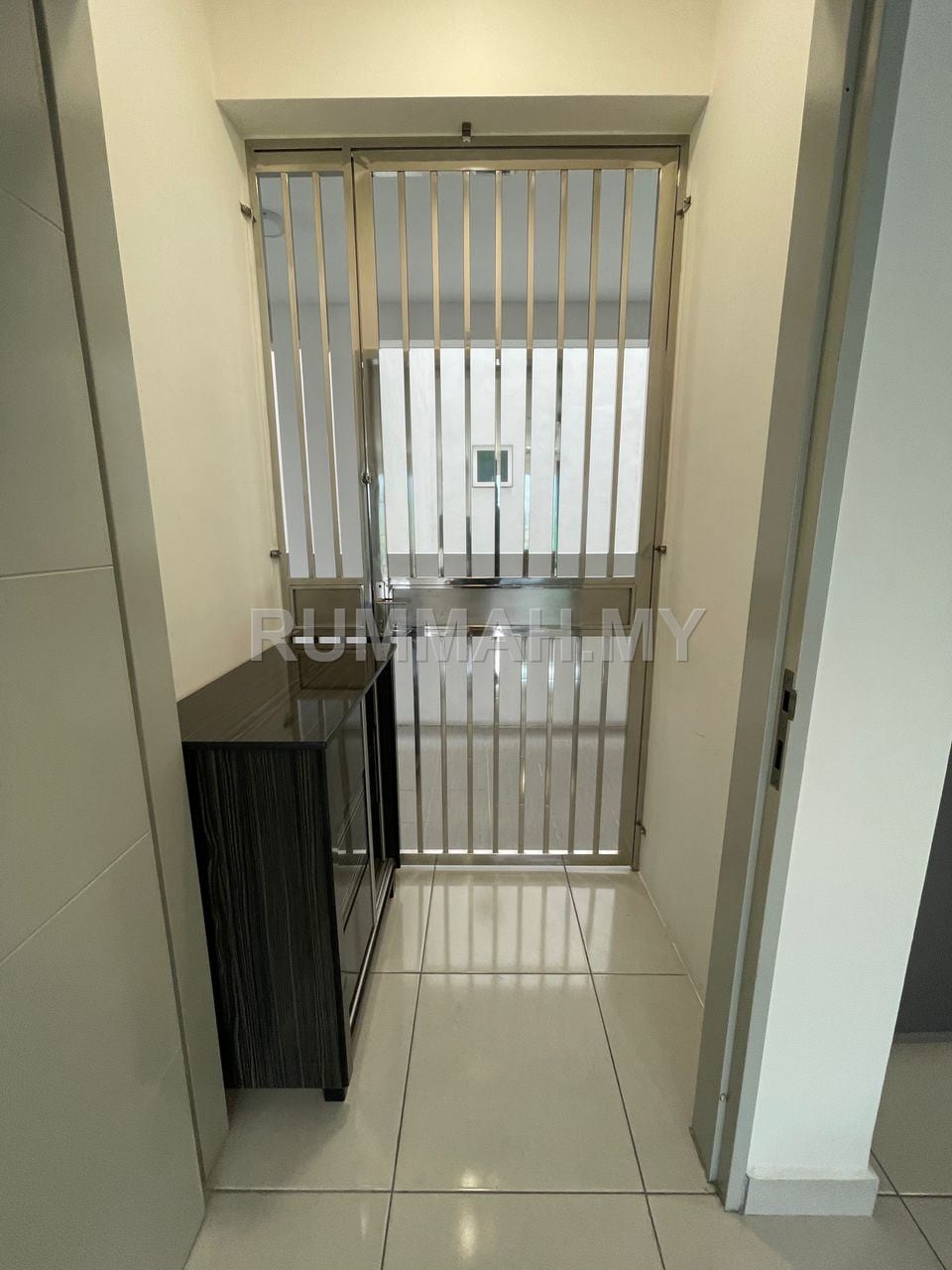 condo in Sungai Ara, Pulau Pinang — photo 2