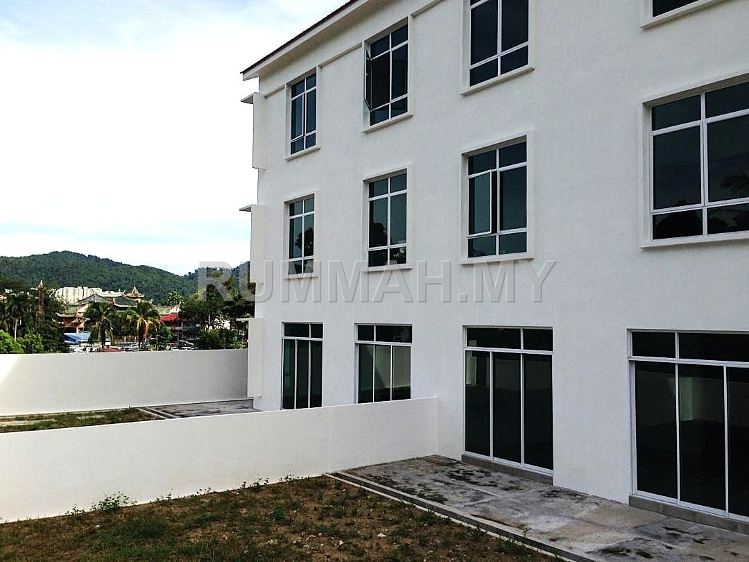house in Air Itam, Penang — photo 2