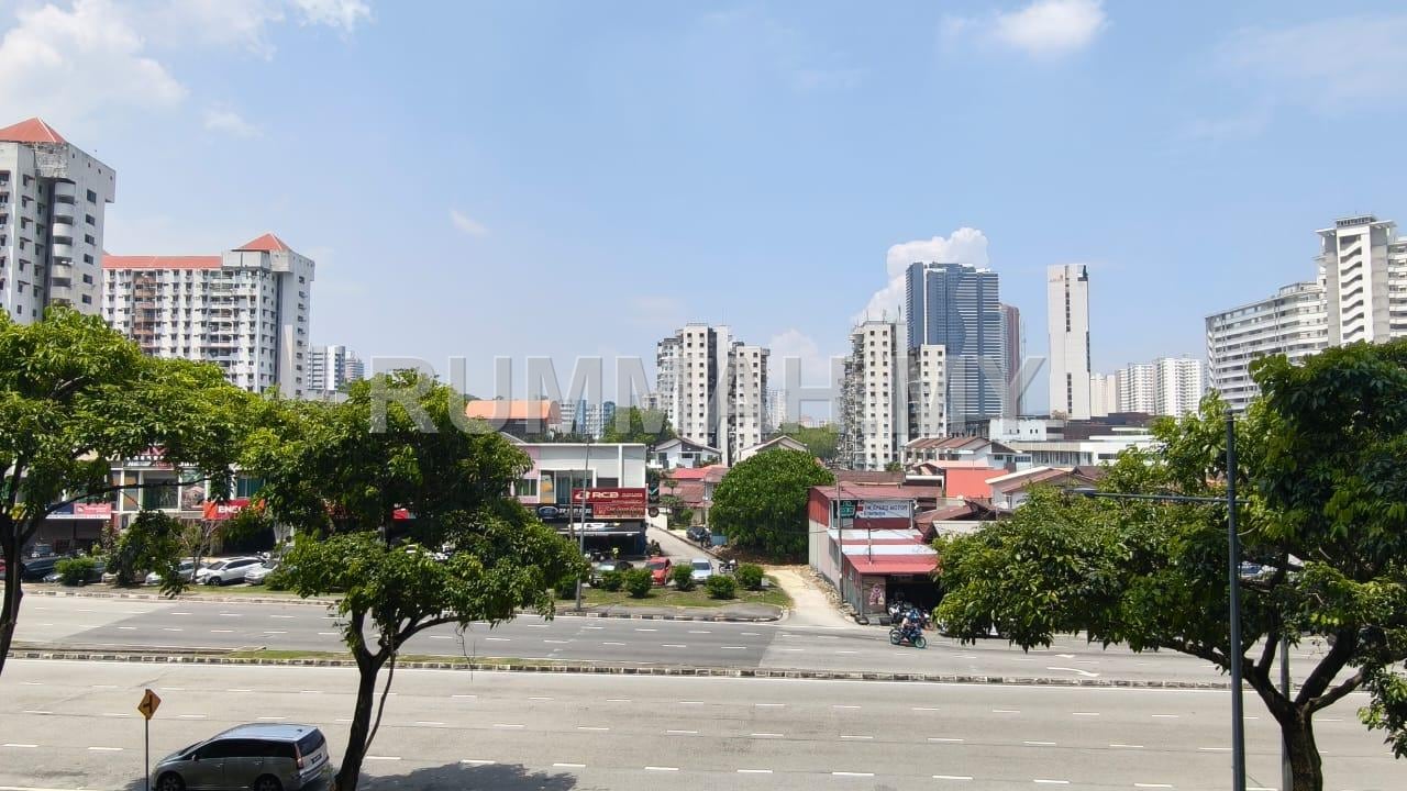 condo in Relau, Penang — photo 2
