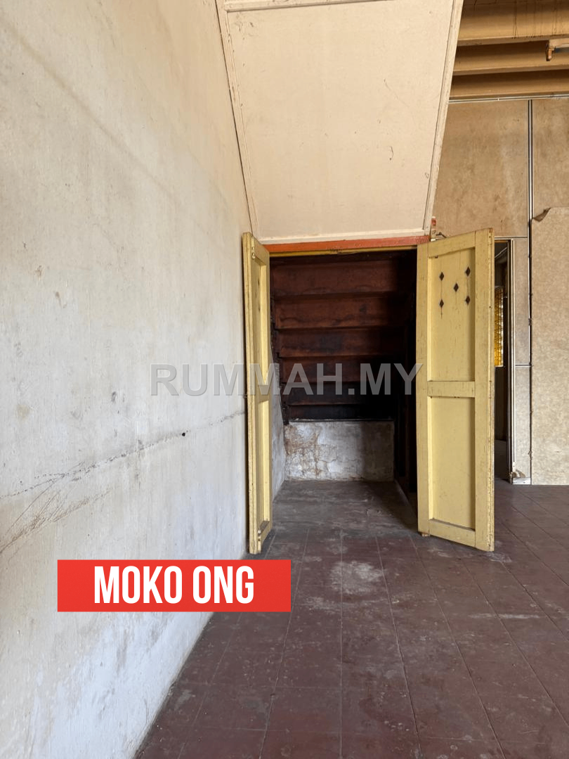 commercial in Air Itam, Penang for sale - 2 STOREY SHOPHOUSE FOR SALE Lrg Sempadan Padang Tembak @ Ayer Itam