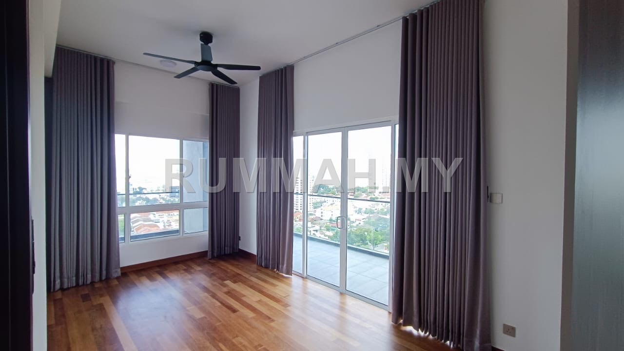 condo in Pulau Tikus, Penang — photo 2