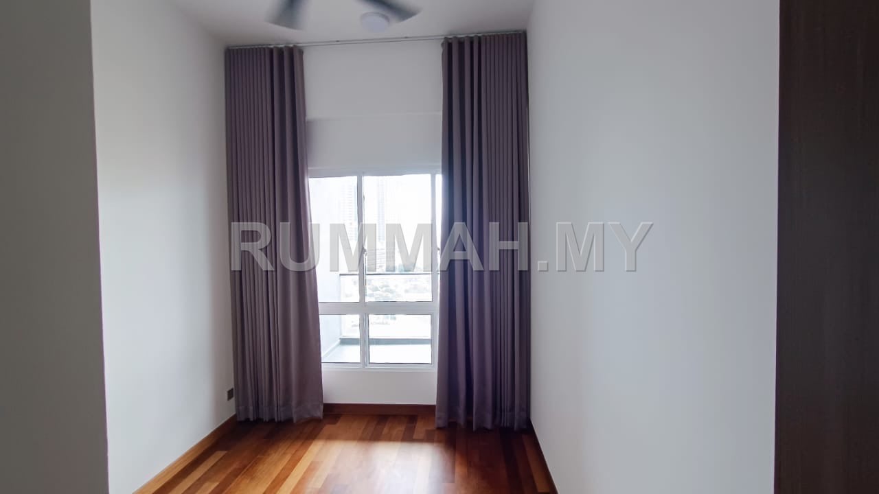 condo in Pulau Tikus, Penang — photo 3
