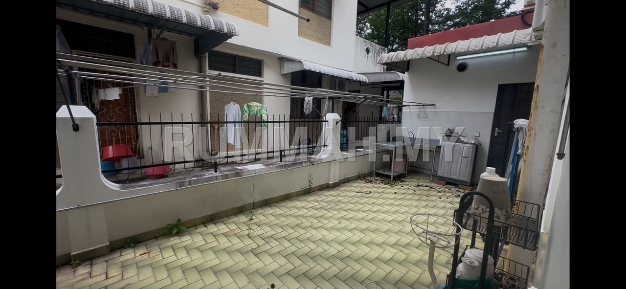 house in Pulau Tikus, Penang — photo 2