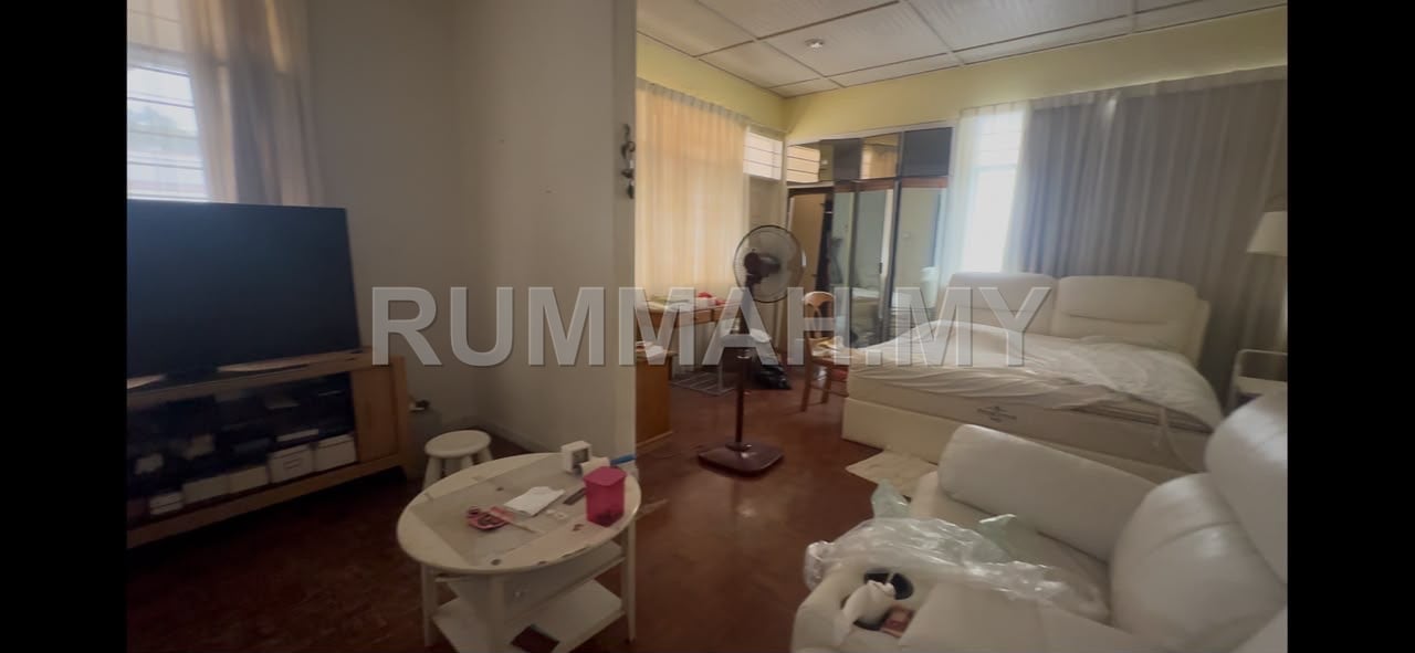 house in Pulau Tikus, Penang — photo 3