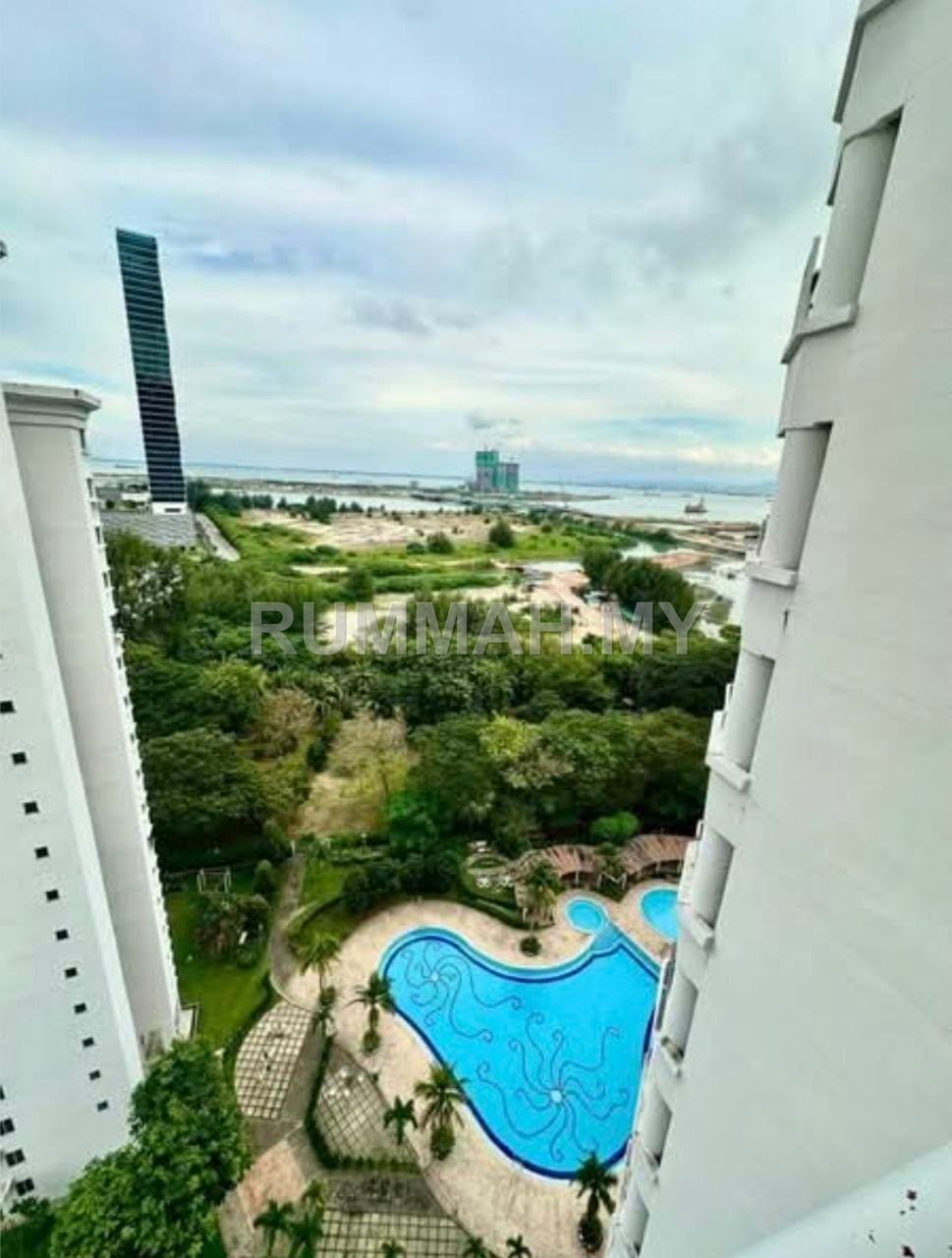 condo in Tanjung Tokong, Penang — photo 2