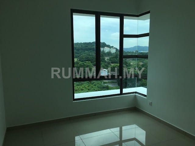3-bedroom condo in Bayan Lepas, Penang for sale - Tree Sparina Block A High Floor , 2 Car Parks | SA3827