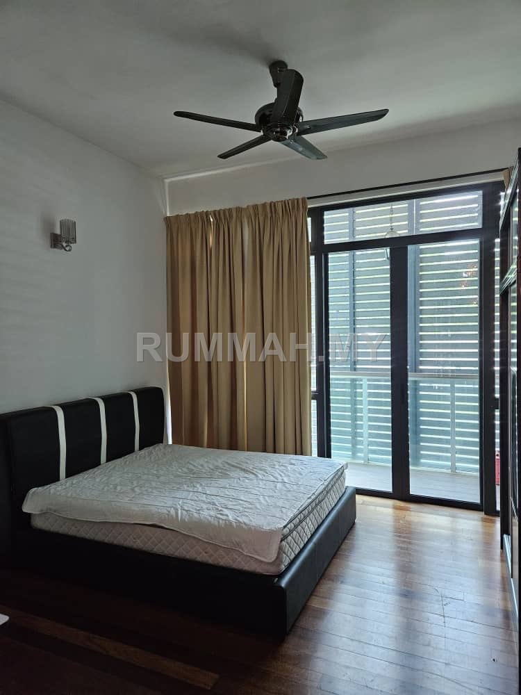 condo in Gelugor, Penang — photo 3