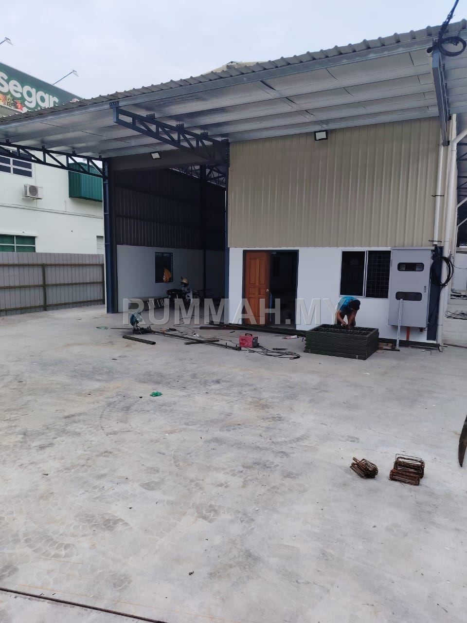 industrial in Batu Maung, Penang — photo 3