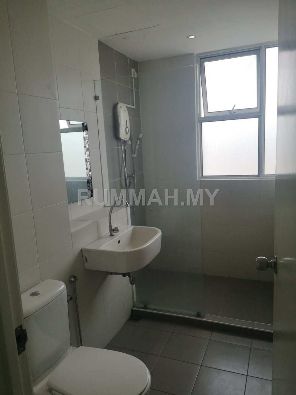 3-bedroom condo in Bayan Lepas, Penang for sale - House for Sale @ Elit Heights, Bayan Baru | Fully Furnished