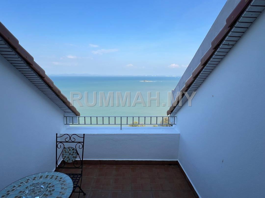 condo in Batu Ferringhi, Penang — photo 2