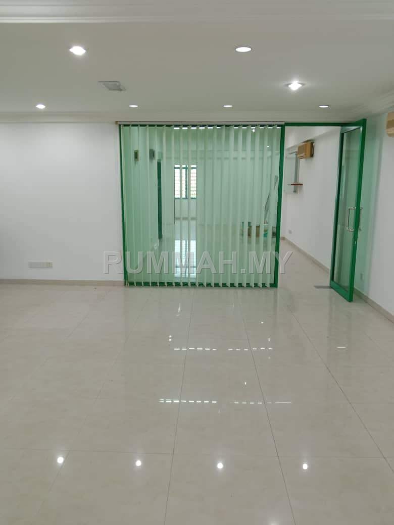 commercial in Batu Maung, Penang — photo 3