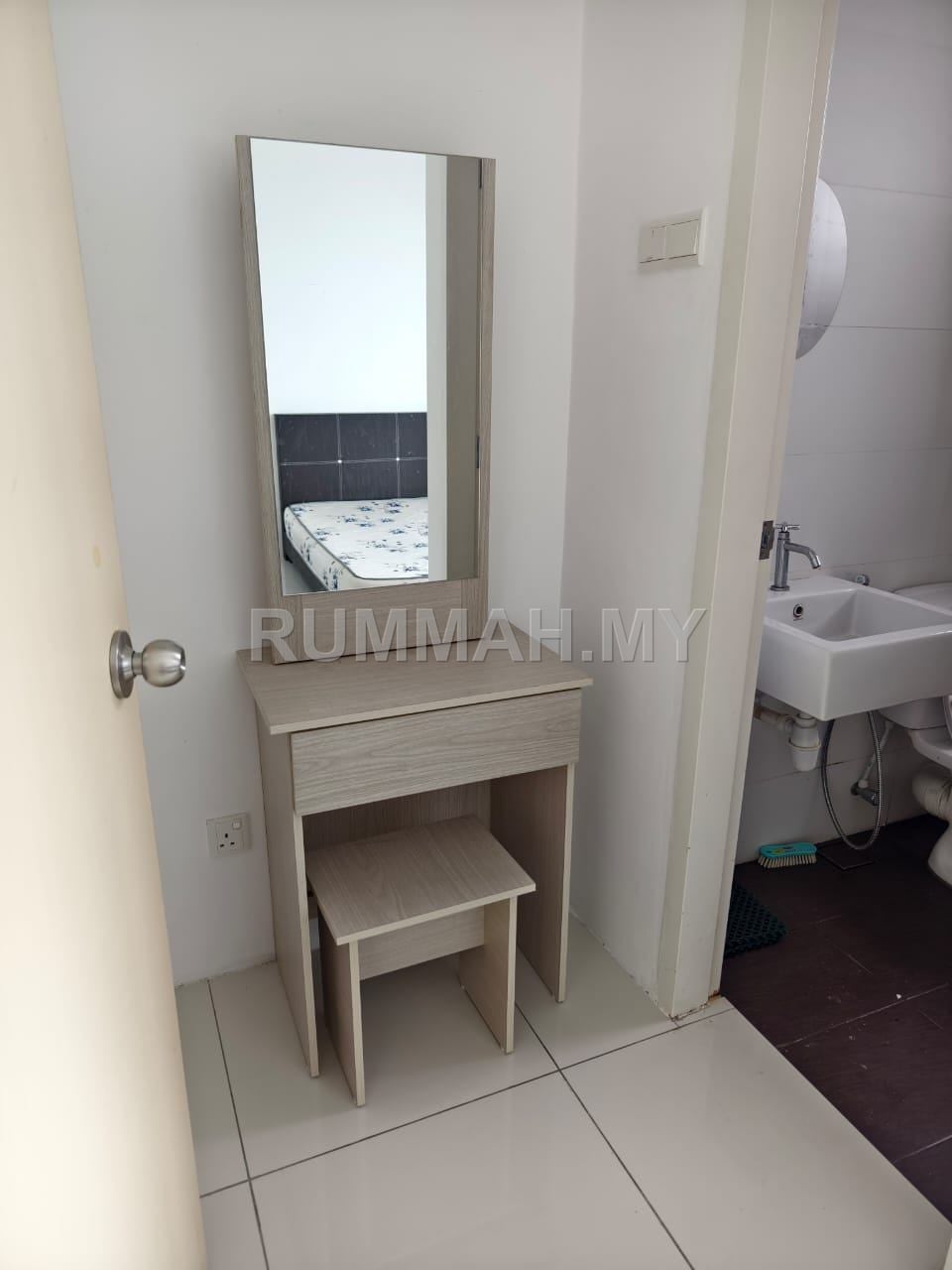 condo in Jelutong, Penang — photo 2