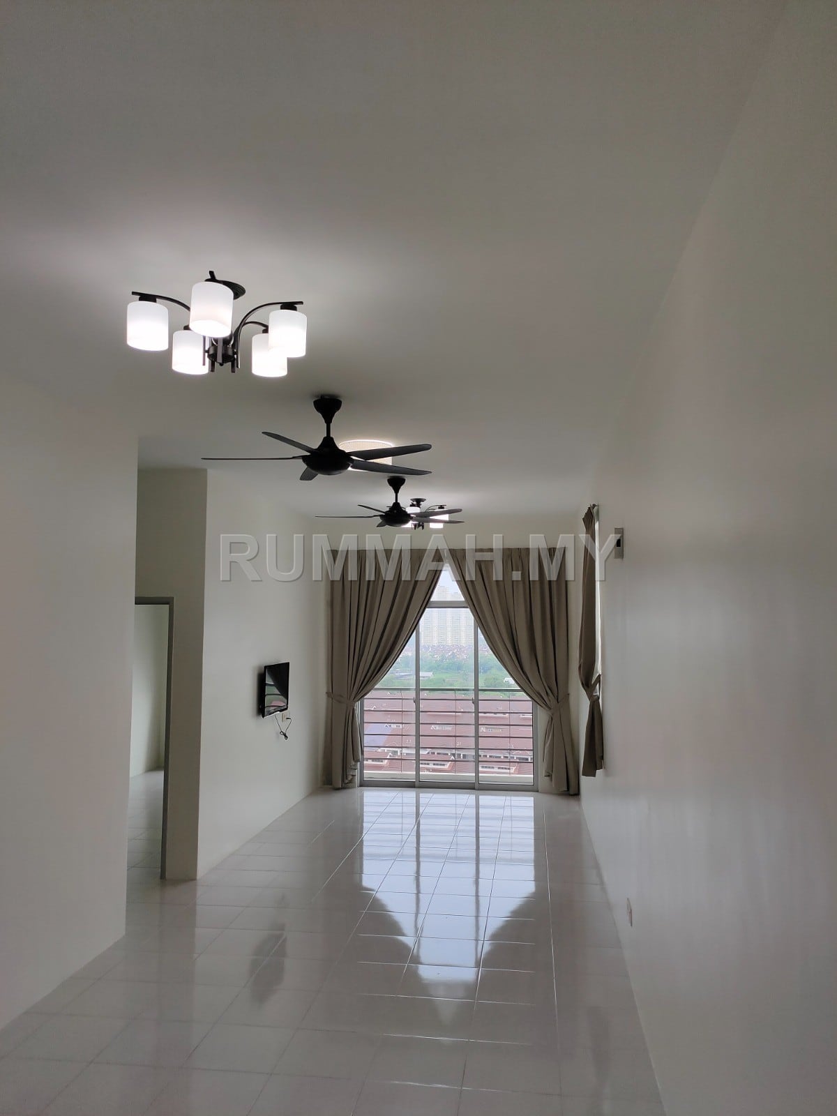 3-bedroom condo in Perai, Pulau Pinang for rent - Condo for Rent @ Kelisa Residence, Perai | 1 Carpark